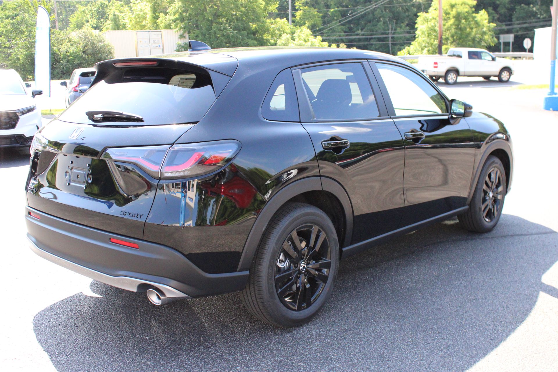 2027 Honda HR-V Sport - Photo 7