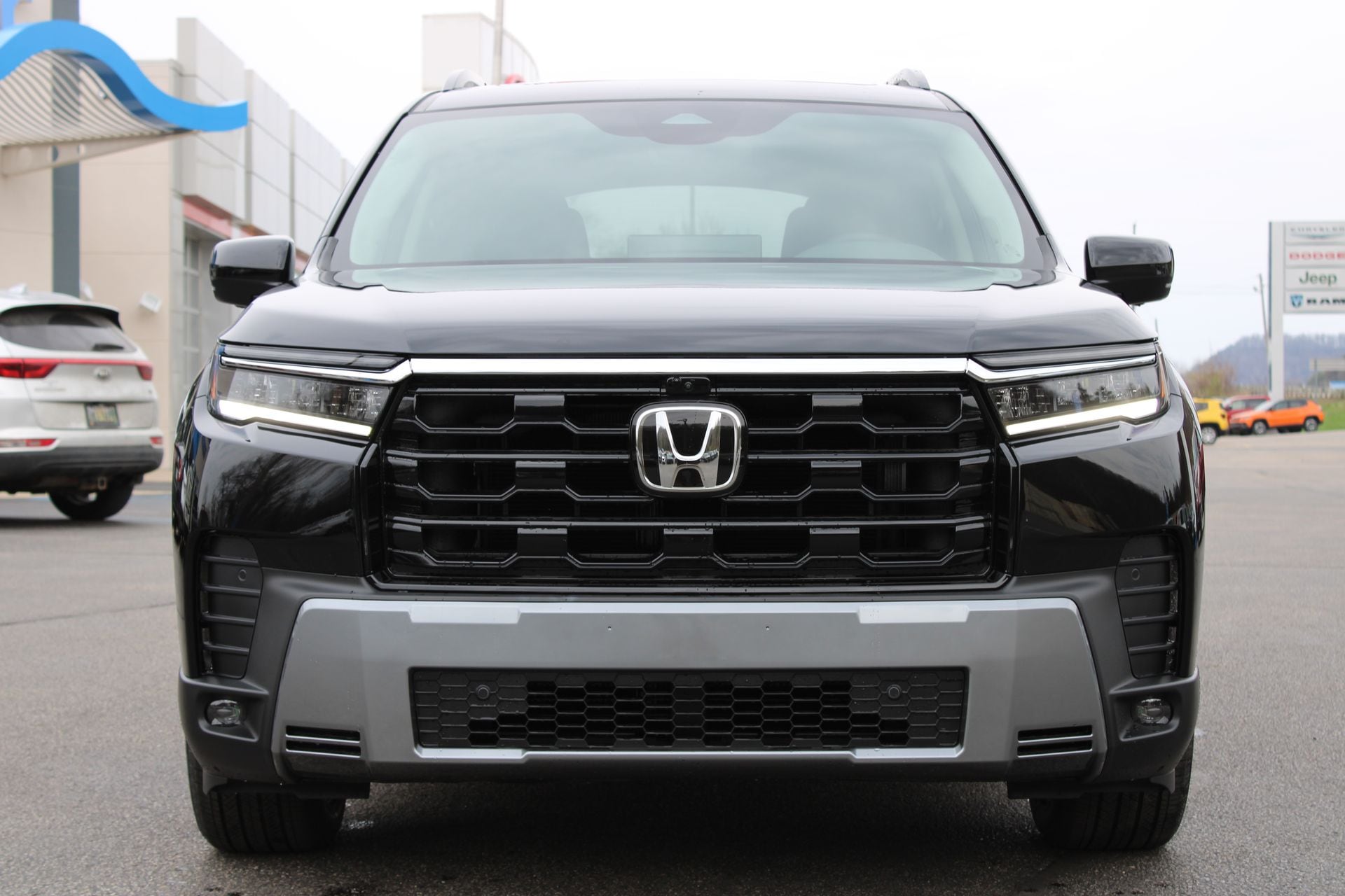 2026 Honda Pilot Touring - Photo 3