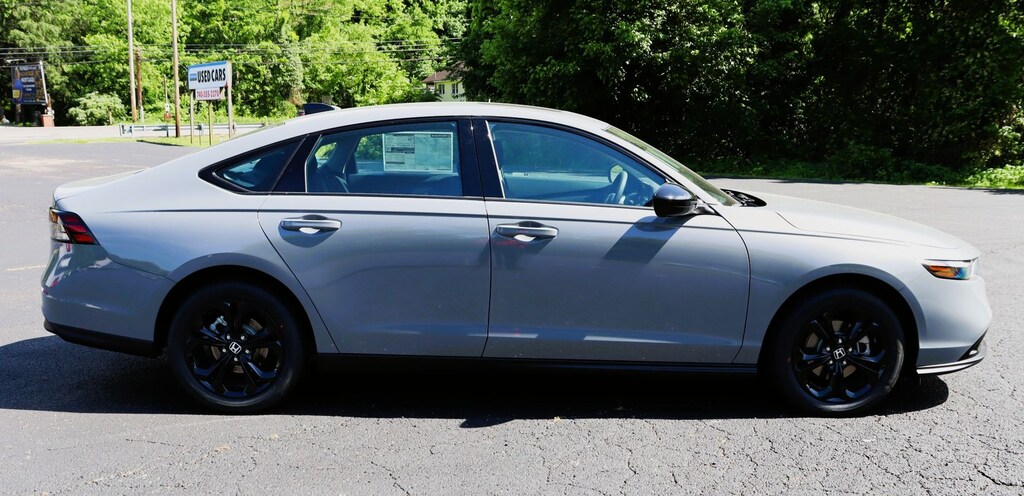 New 2025 Honda Accord SE Sedan
