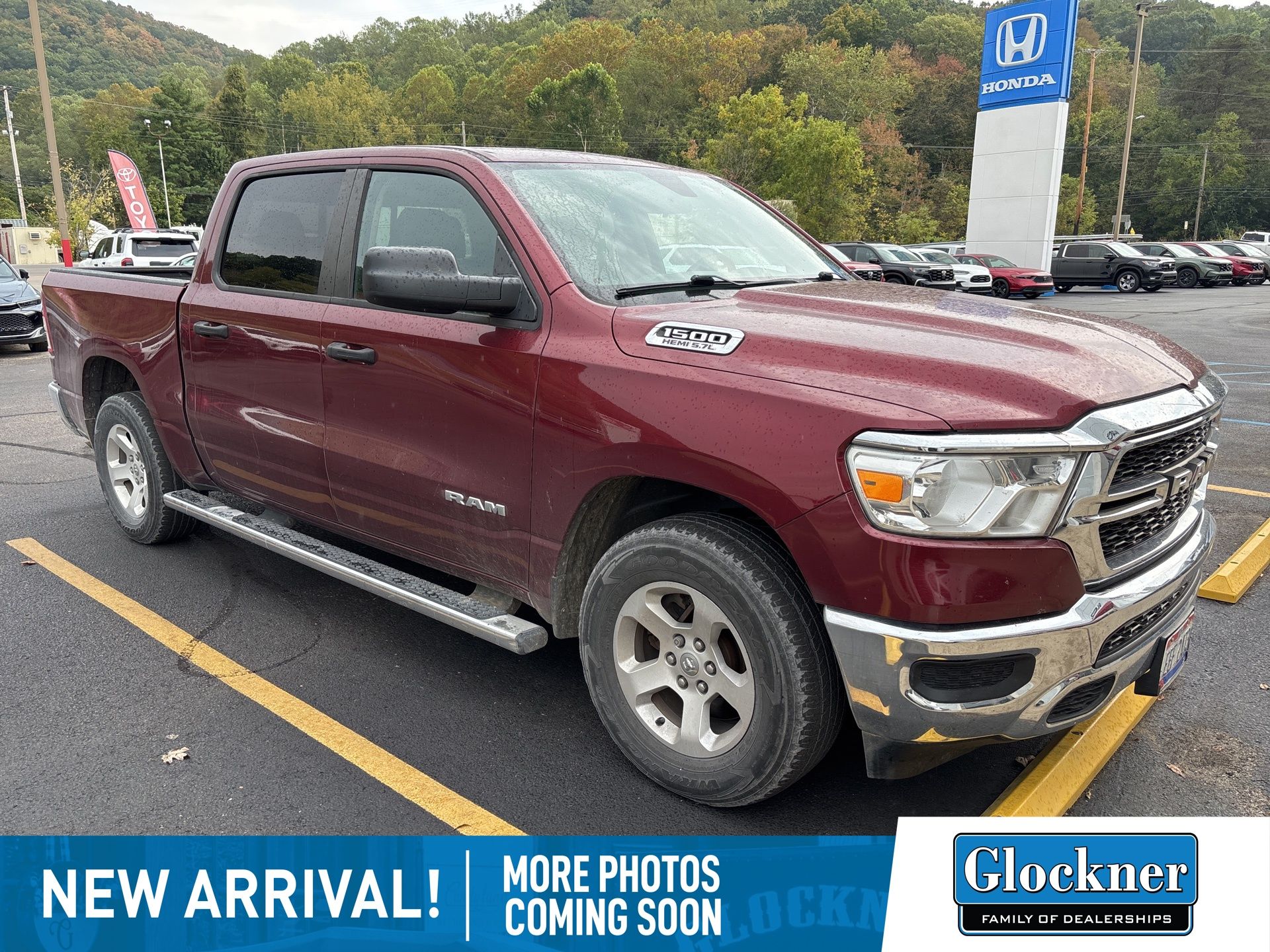2019 Ram 1500 Tradesman photo 2