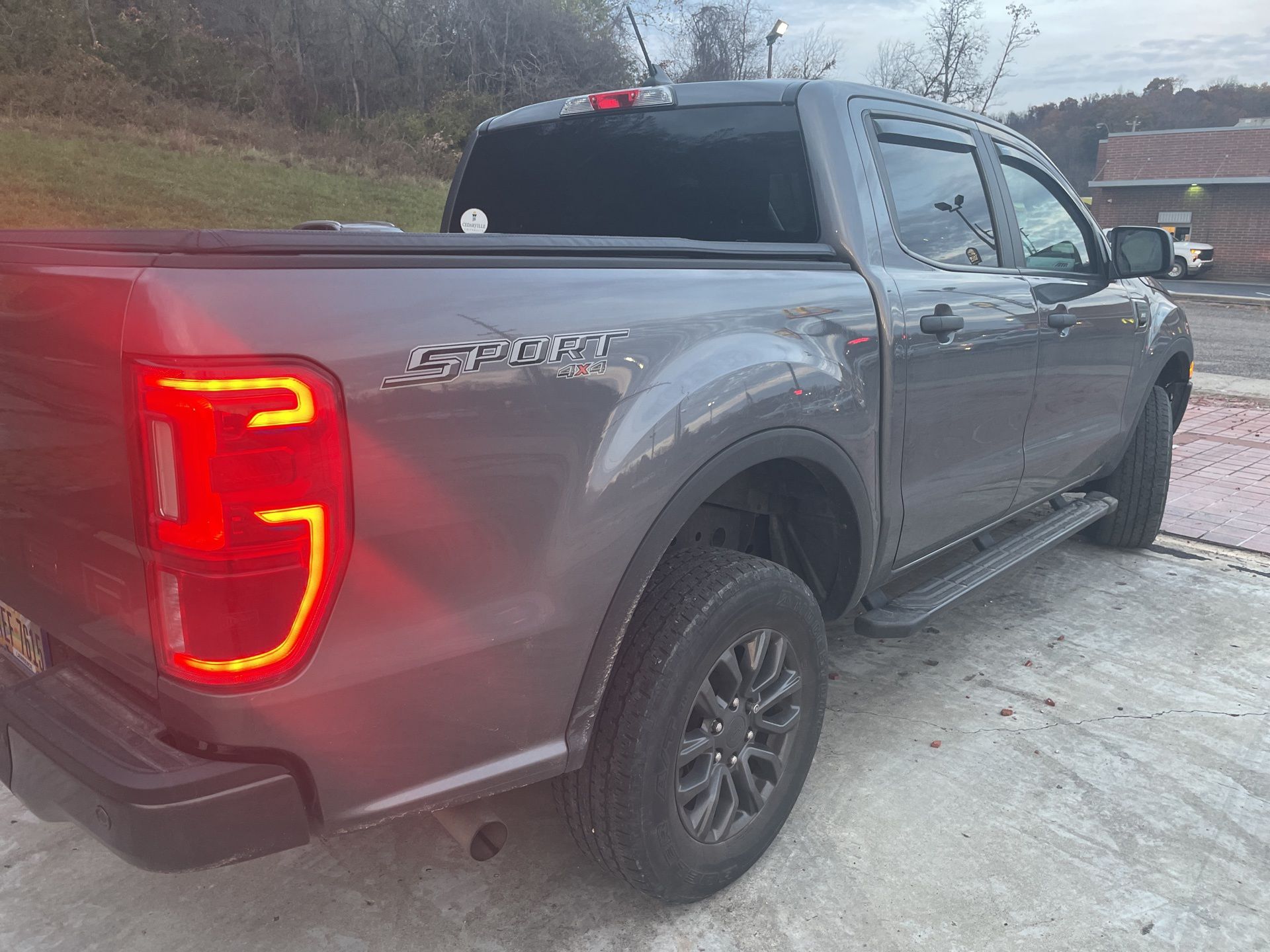 2023 Ford Ranger XLT photo 3