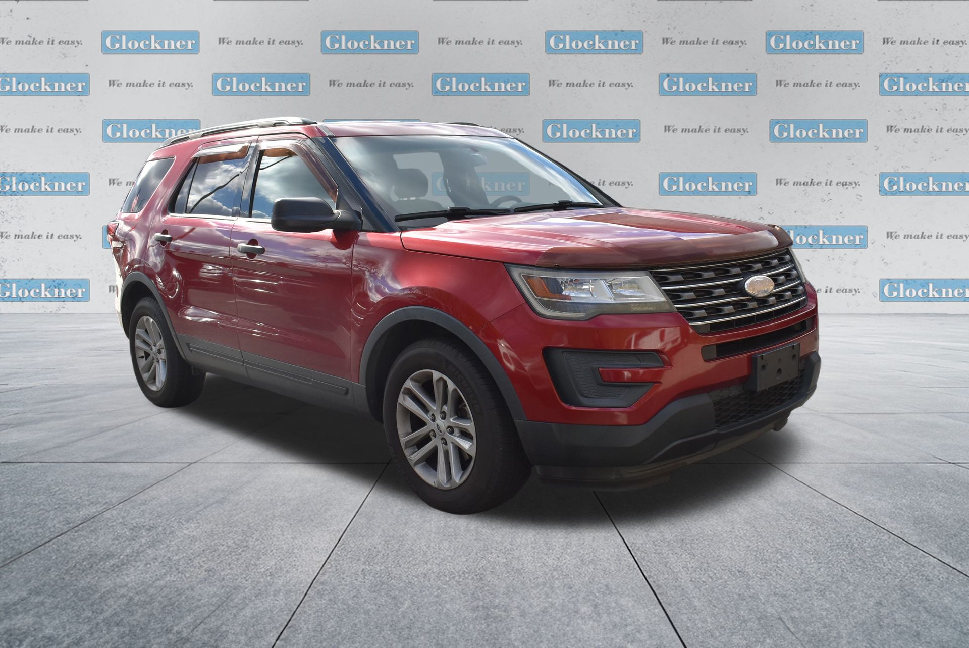 2016 Ford Explorer Base photo 2