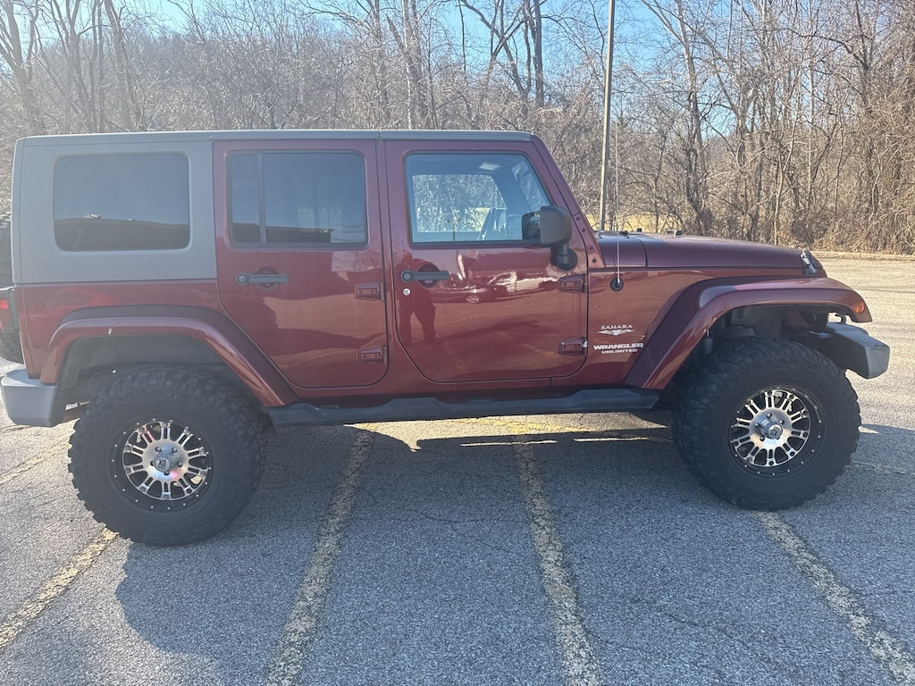 Used 2007 Jeep Wrangler Unlimited Sahara SUV