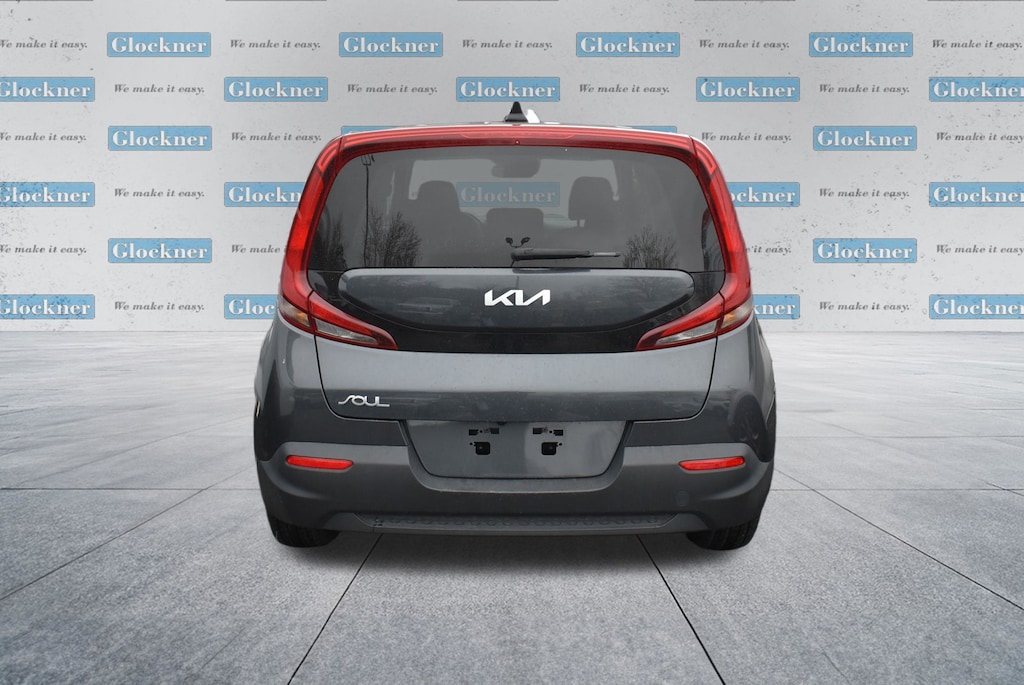 Used 2022 Kia Soul LX Hatchback