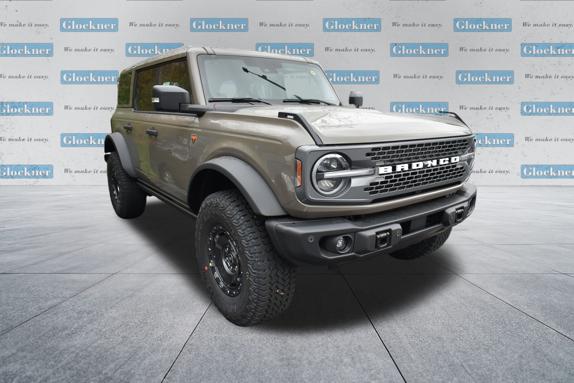 2025 Ford Bronco Badlands photo 2
