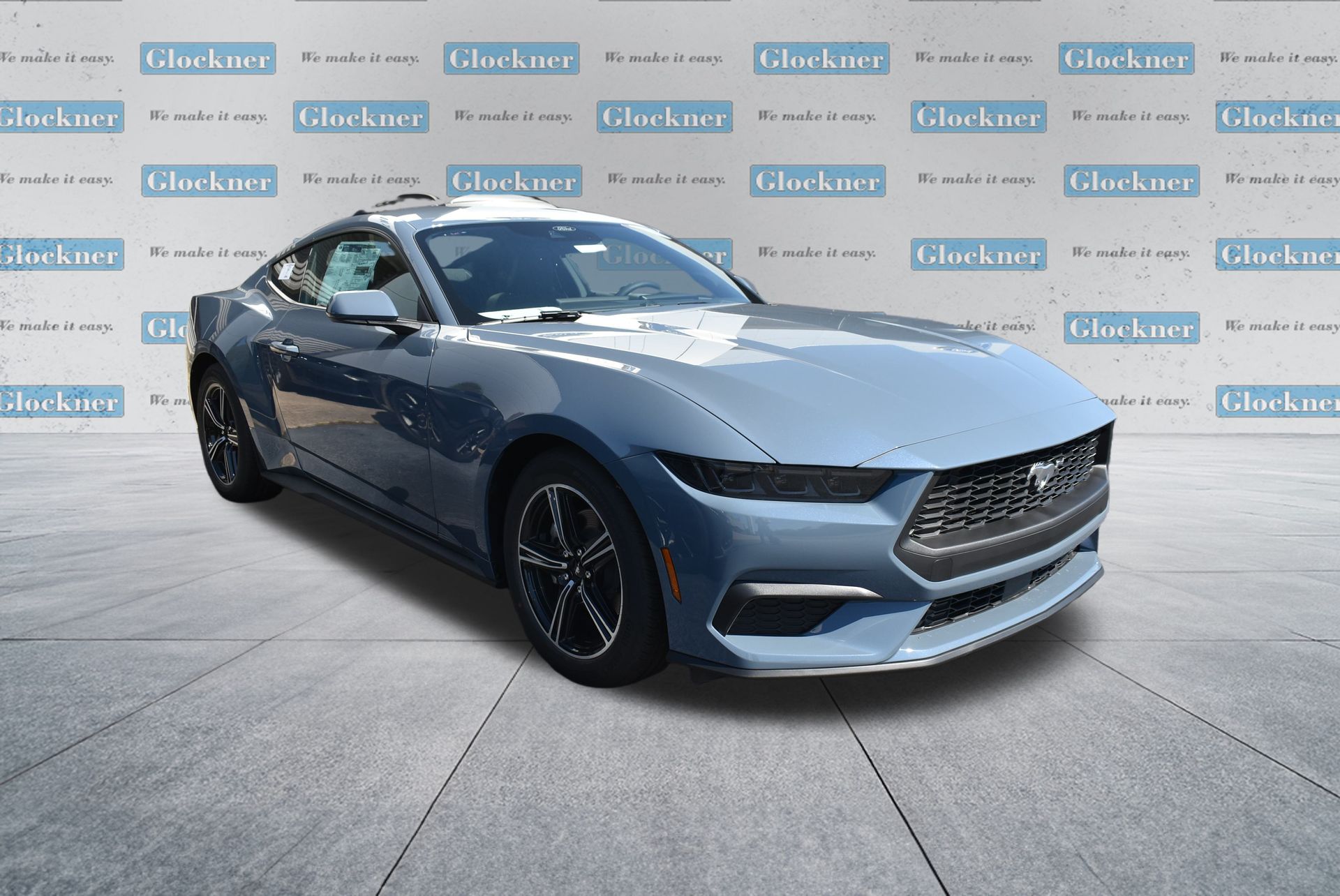 2025 Ford Mustang EcoBoost photo 3