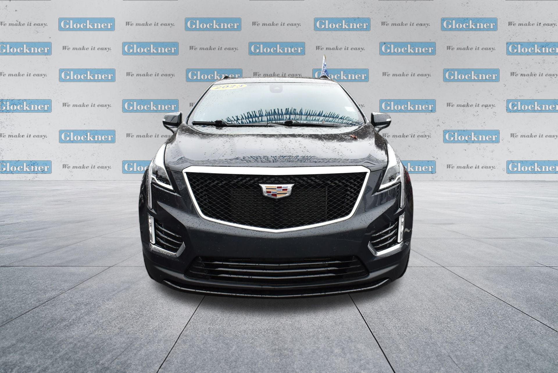 2023 Cadillac XT5 Sport photo 2