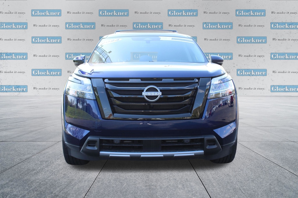 Used 2024 Nissan Pathfinder SL SUV