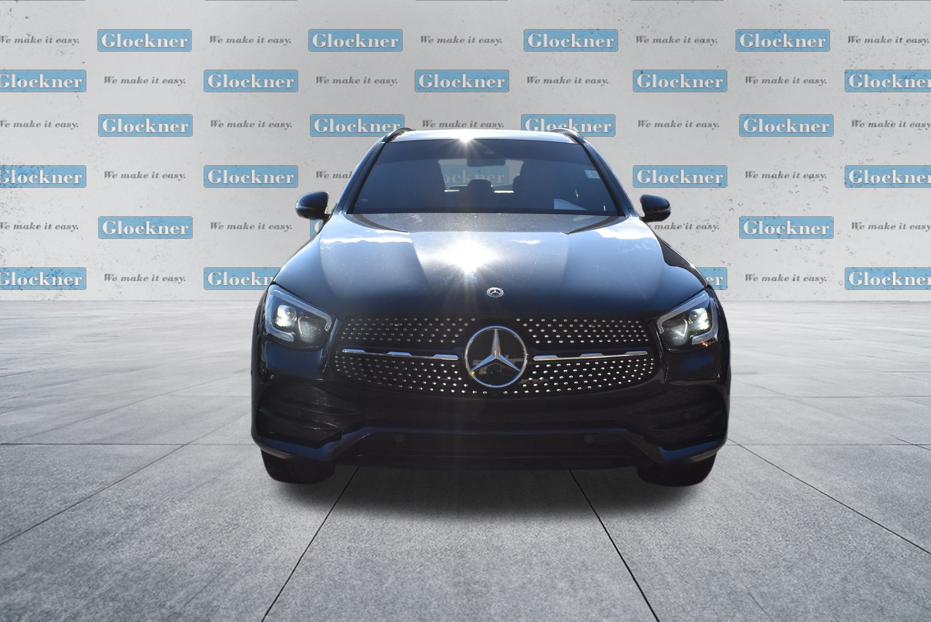 2022 Mercedes Benz GLC 300 4MATIC photo 2