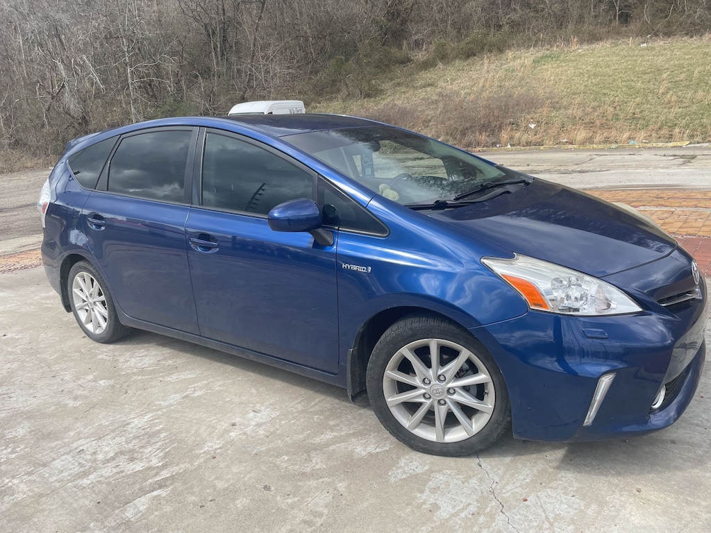 Used 2014 Toyota Prius v Five Wagon
