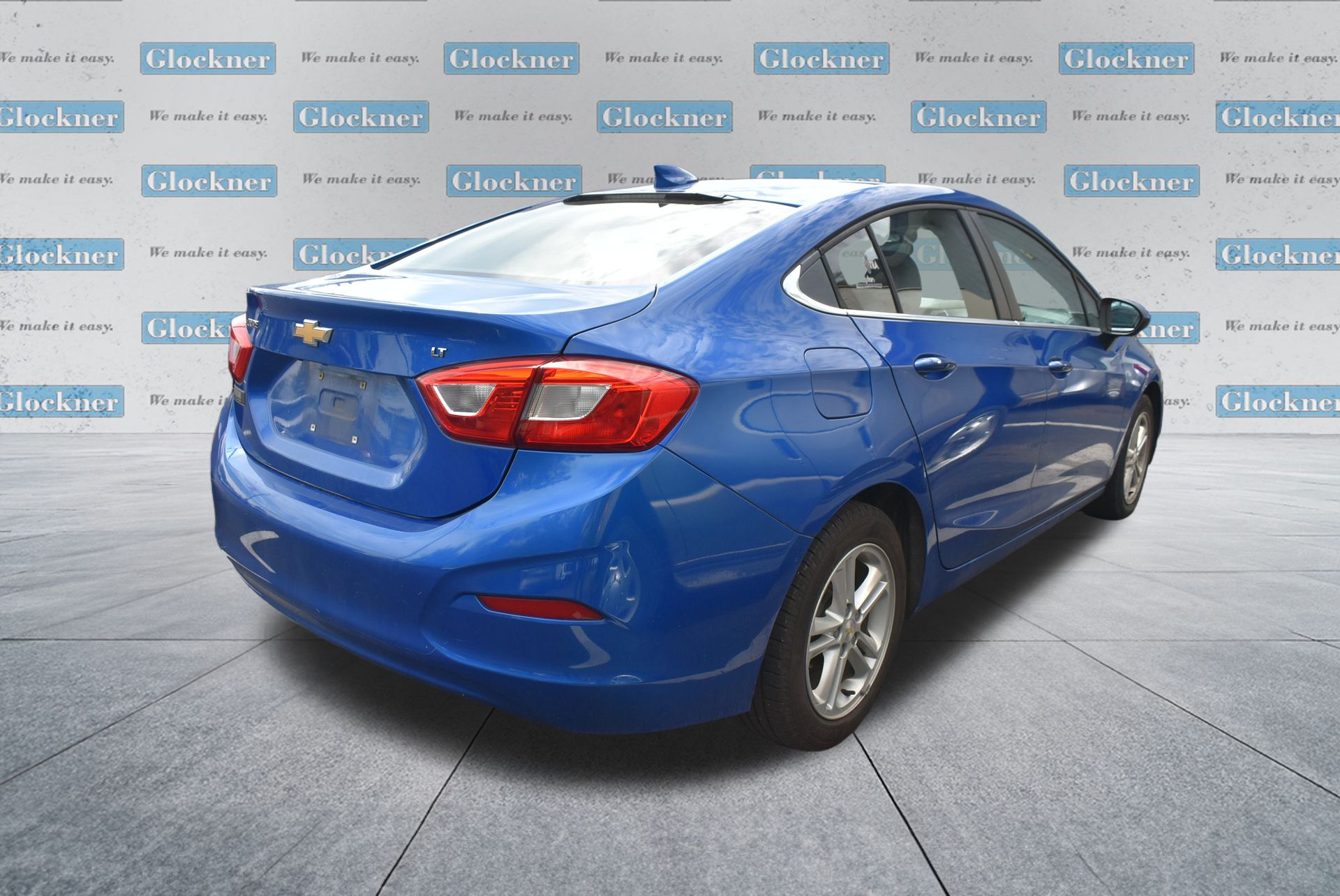 2017 Chevrolet Cruze LT photo 3