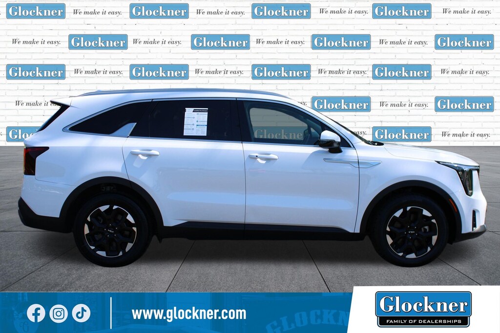 Certified 2025 Kia Sorento S SUV