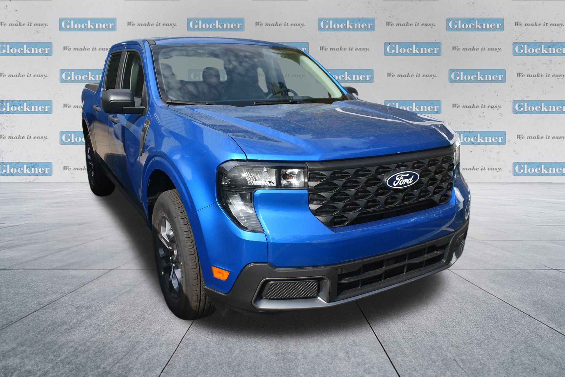 2025 Ford Maverick XLT photo 2