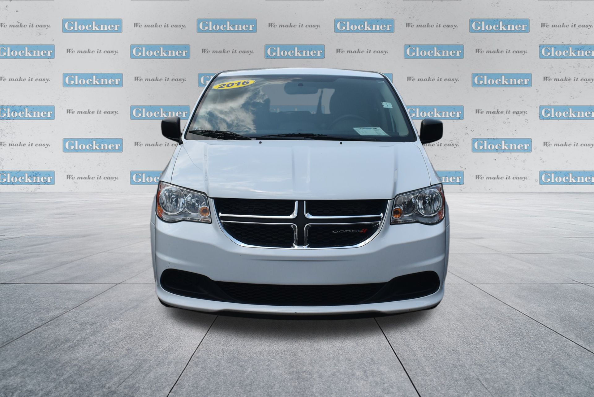 Certified 2016 Dodge Grand Caravan SE with VIN 2C4RDGBG2GR136693 for sale in South Point, OH