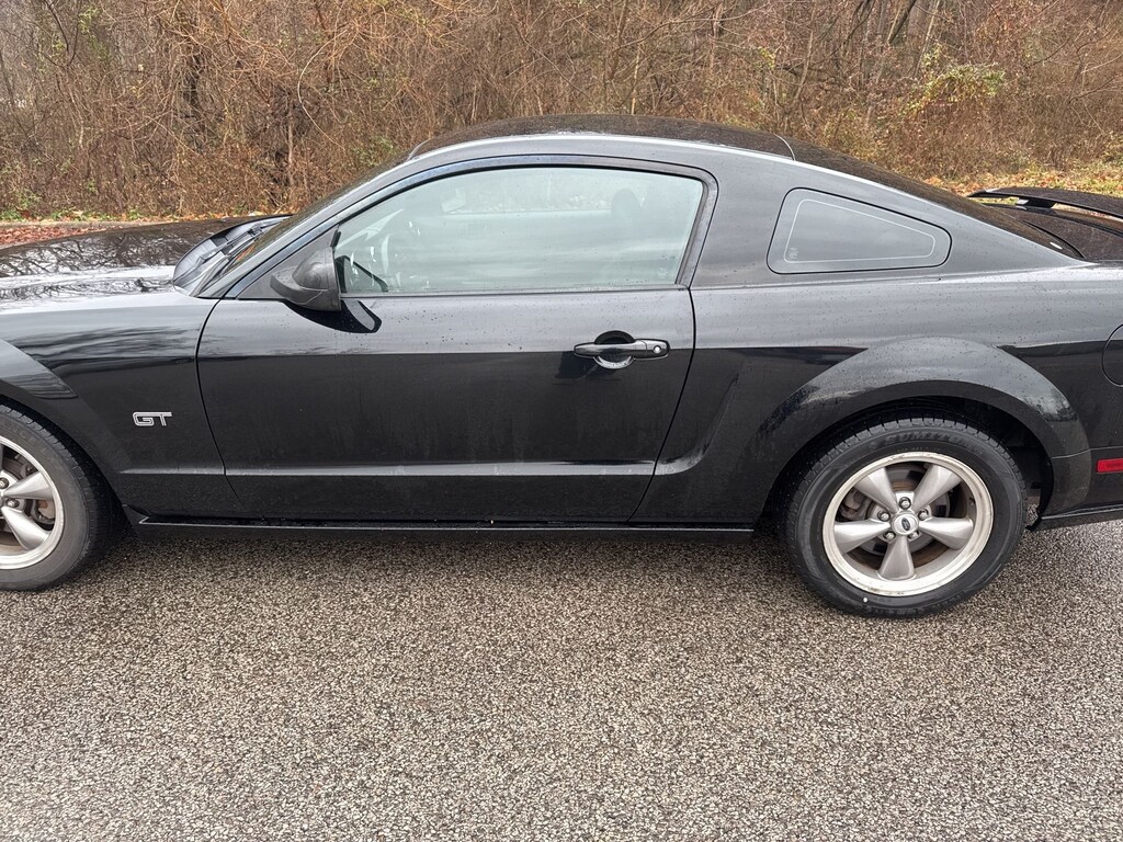 Used 2006 Ford Mustang Coupe