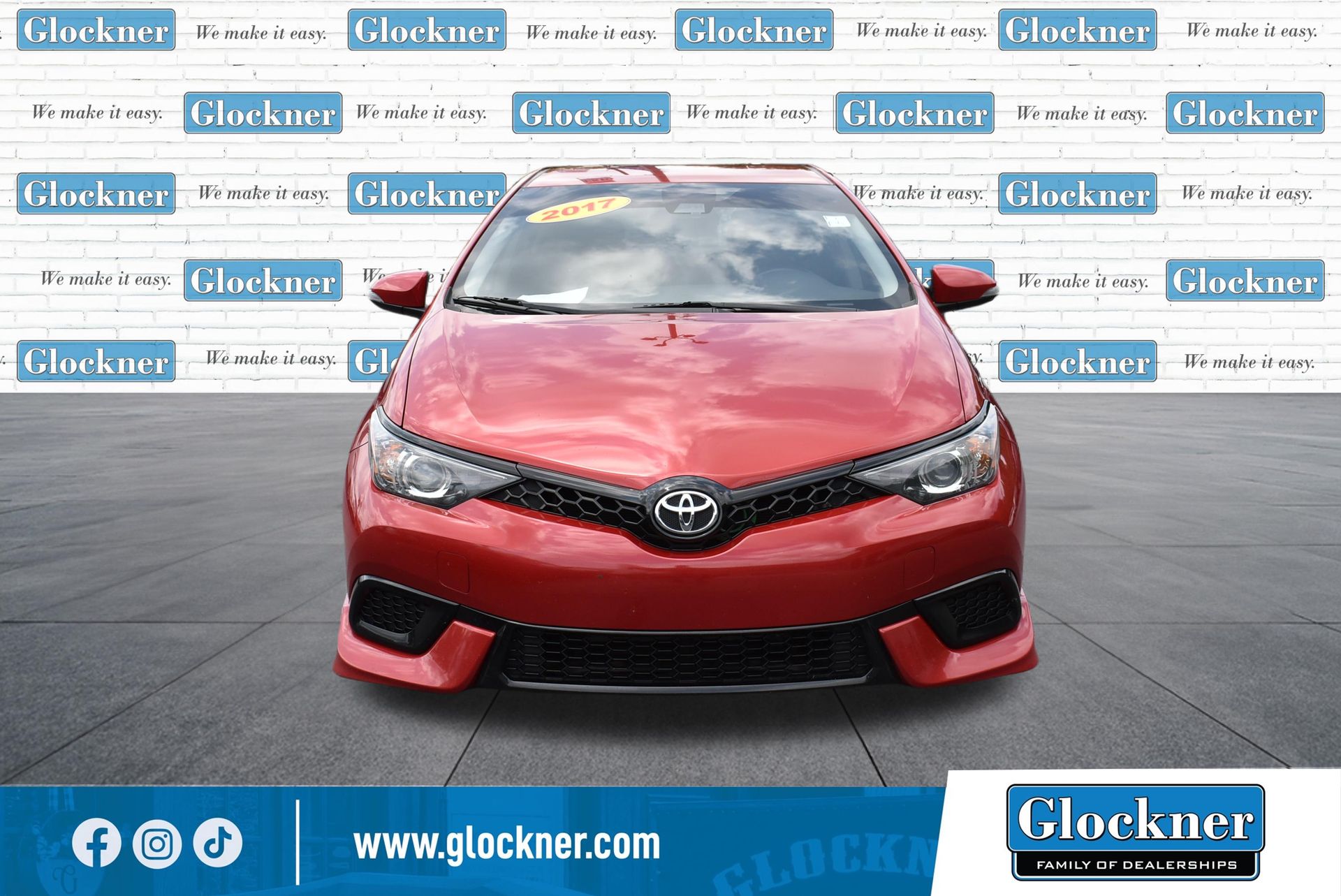 Used 2017 Toyota Corolla iM Base with VIN JTNKARJE4HJ547939 for sale in South Point, OH