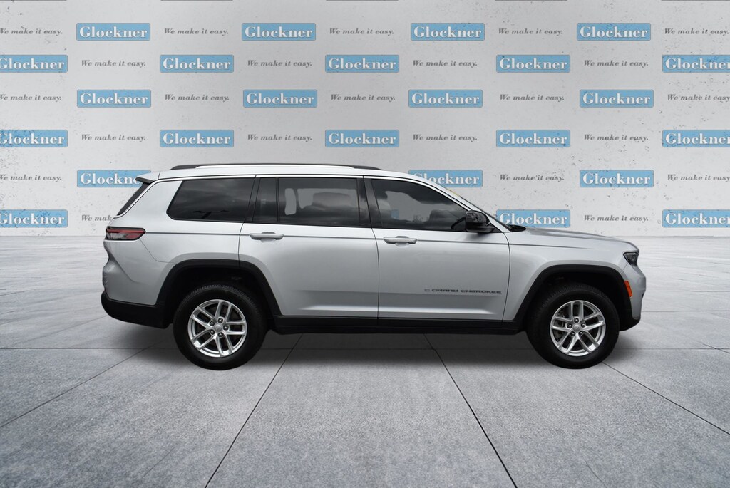 Used 2022 Jeep New Grand Cherokee Laredo SUV