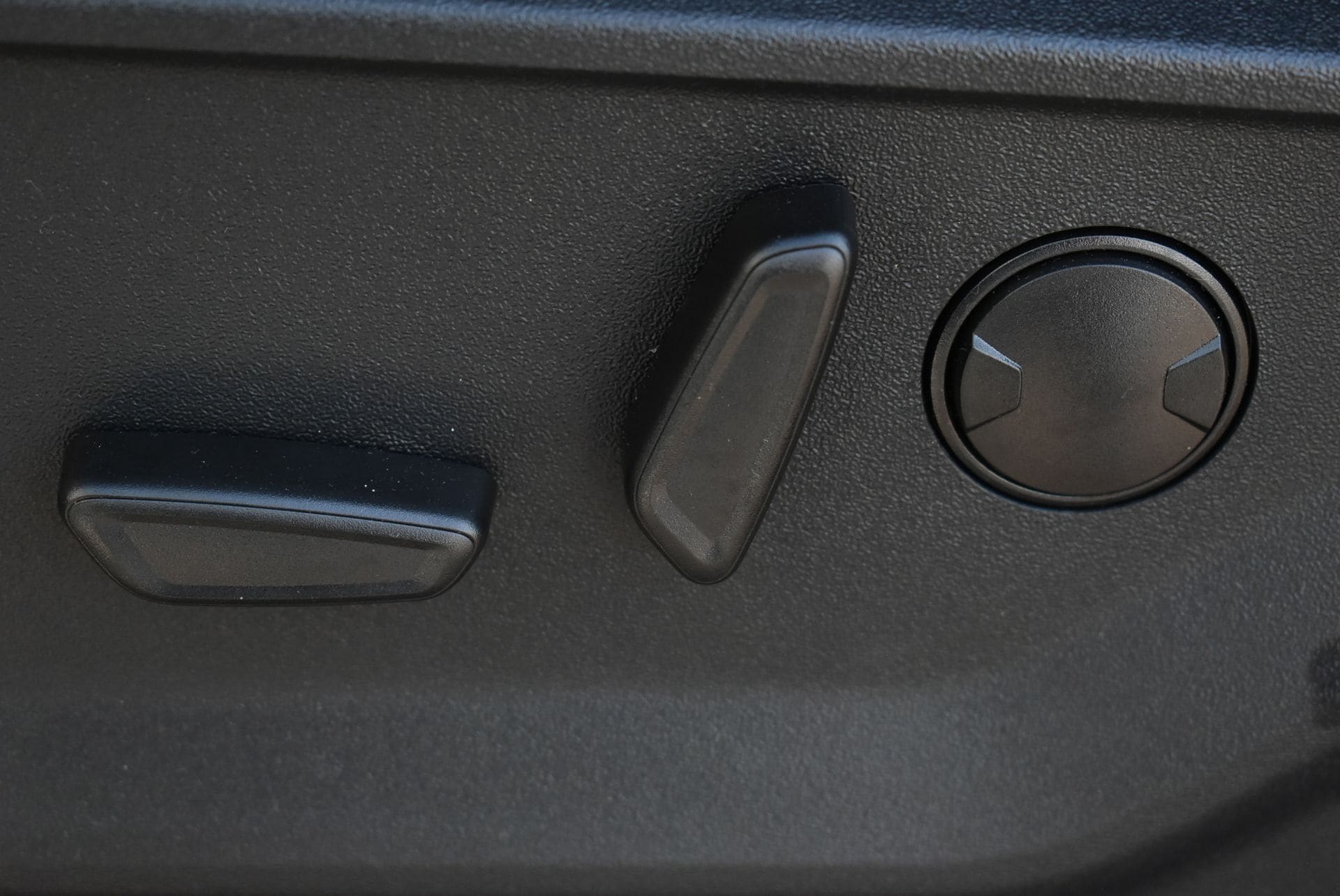 2026 Ford F-150 XLT - Photo 12