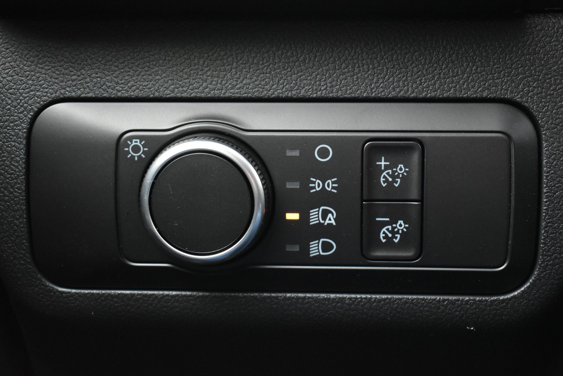 2026 Ford Escape Hybrid ST-Line Select - Photo 19