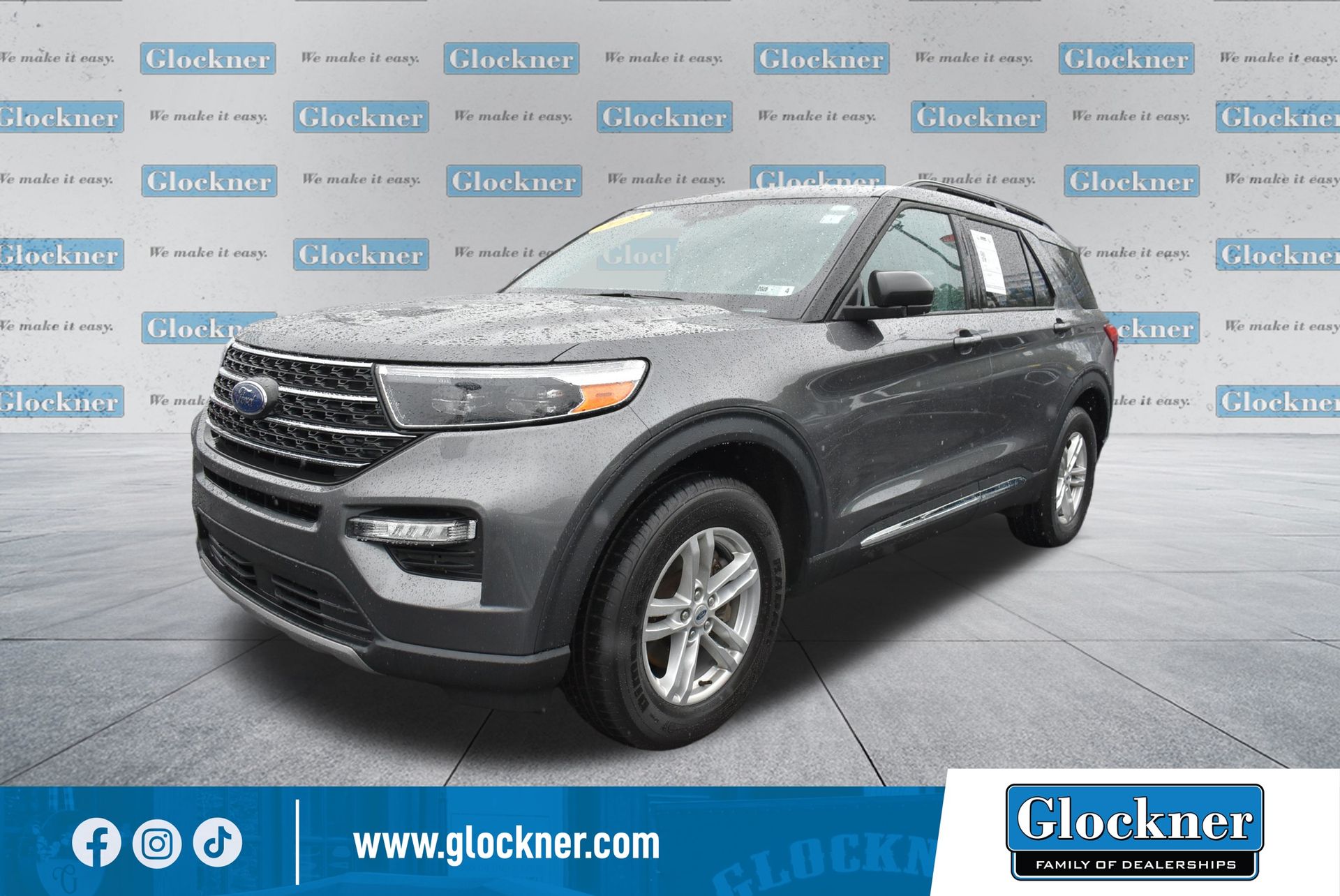 2022 Ford Explorer XLT 4WD's photo