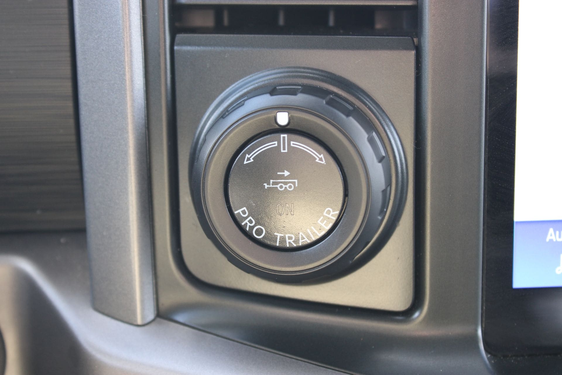 2024 Ford F-150 XLT - Photo 36