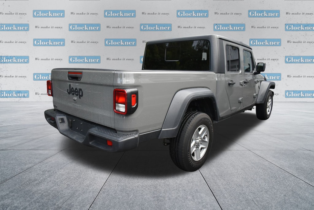 Used 2023 Jeep Gladiator Sport Truck Crew Cab