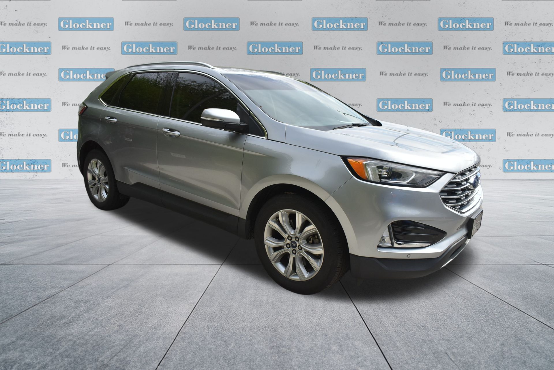 2020 Ford Edge Titanium photo 3