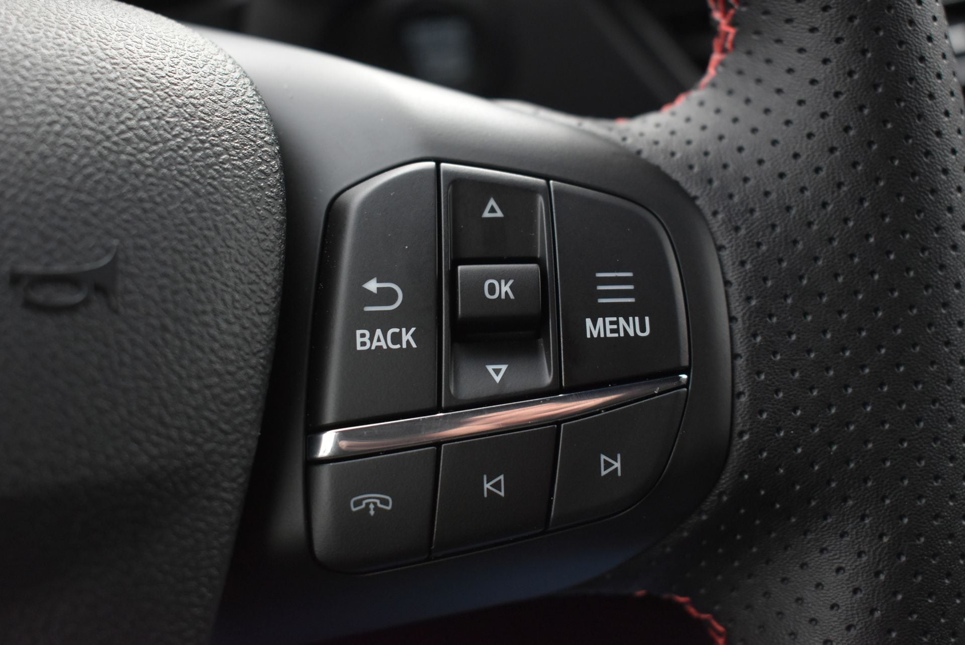 2026 Ford Escape Hybrid ST-Line Select - Photo 21