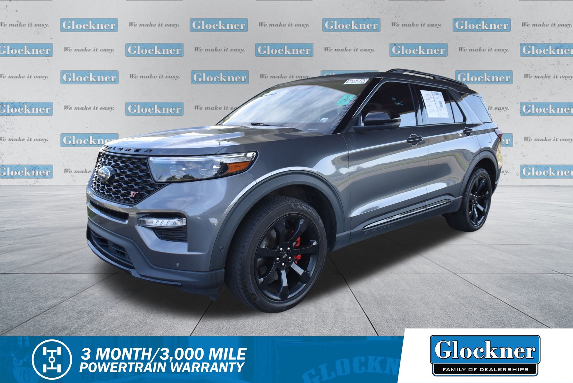 2023 Ford Explorer ST's photo