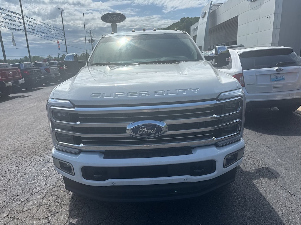 Used 2025 Ford F-350 Truck Crew Cab