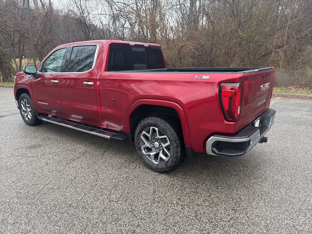 Used 2025 GMC Sierra 1500 SLT Truck Crew Cab