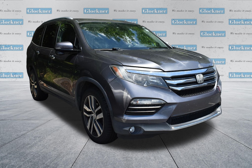 Used 2017 Honda Pilot Touring AWD SUV