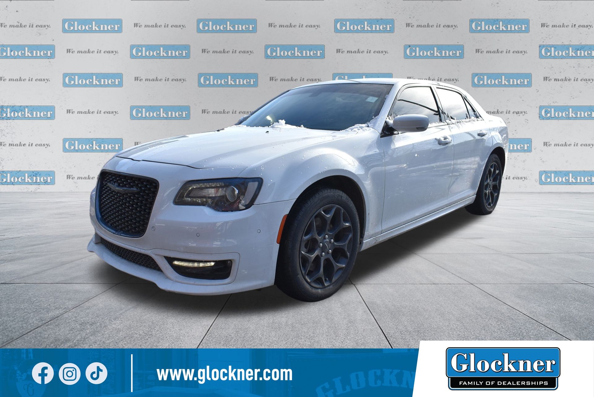 2022 Chrysler 300 Touring L