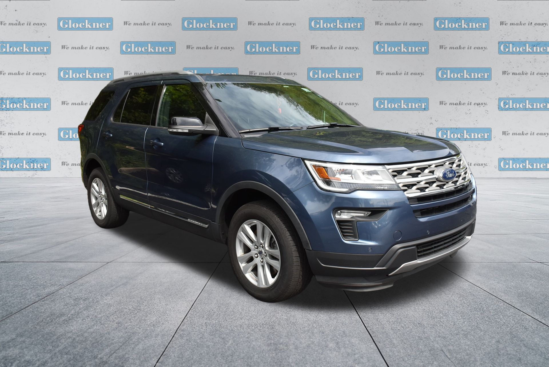 2018 Ford Explorer XLT photo 2