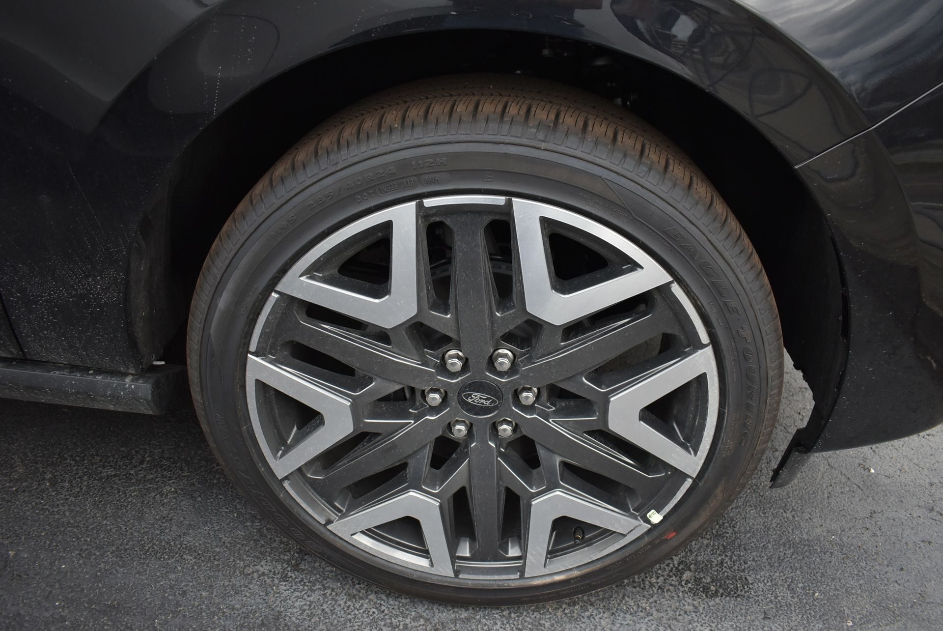 2026 Ford Expedition MAX Platinum - Photo 9