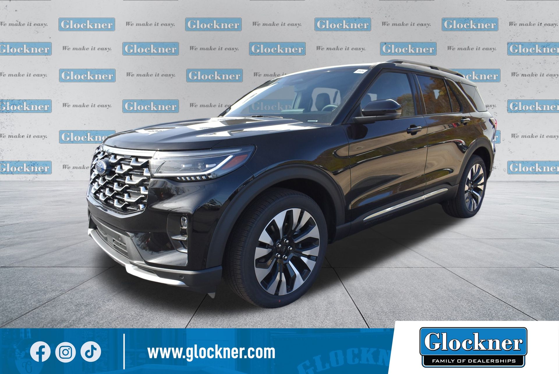 2026 Ford Explorer Platinum's photo