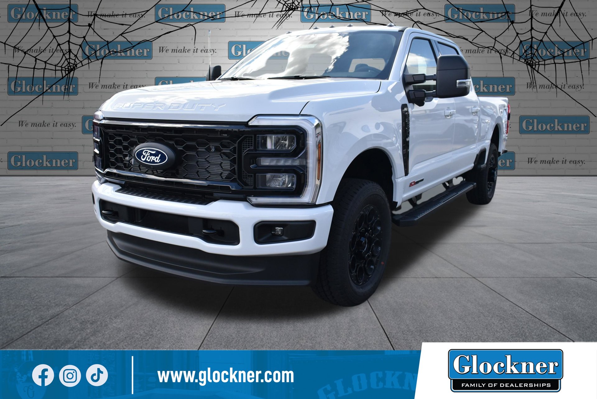 2027 Ford F-250SD XLT Truck Crew Cab