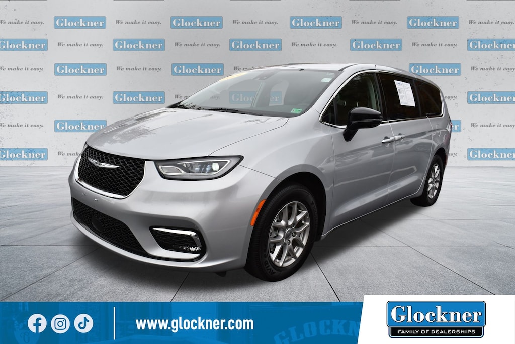 Used 2024 Chrysler Pacifica Touring L Van Passenger Van