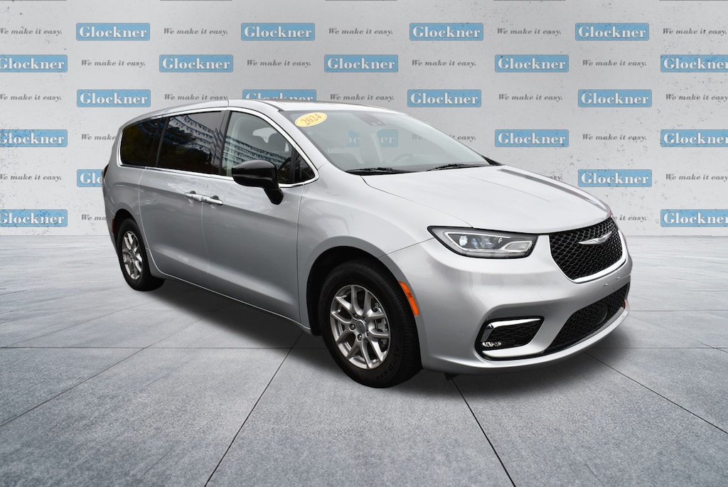 Used 2024 Chrysler Pacifica Touring L Van Passenger Van