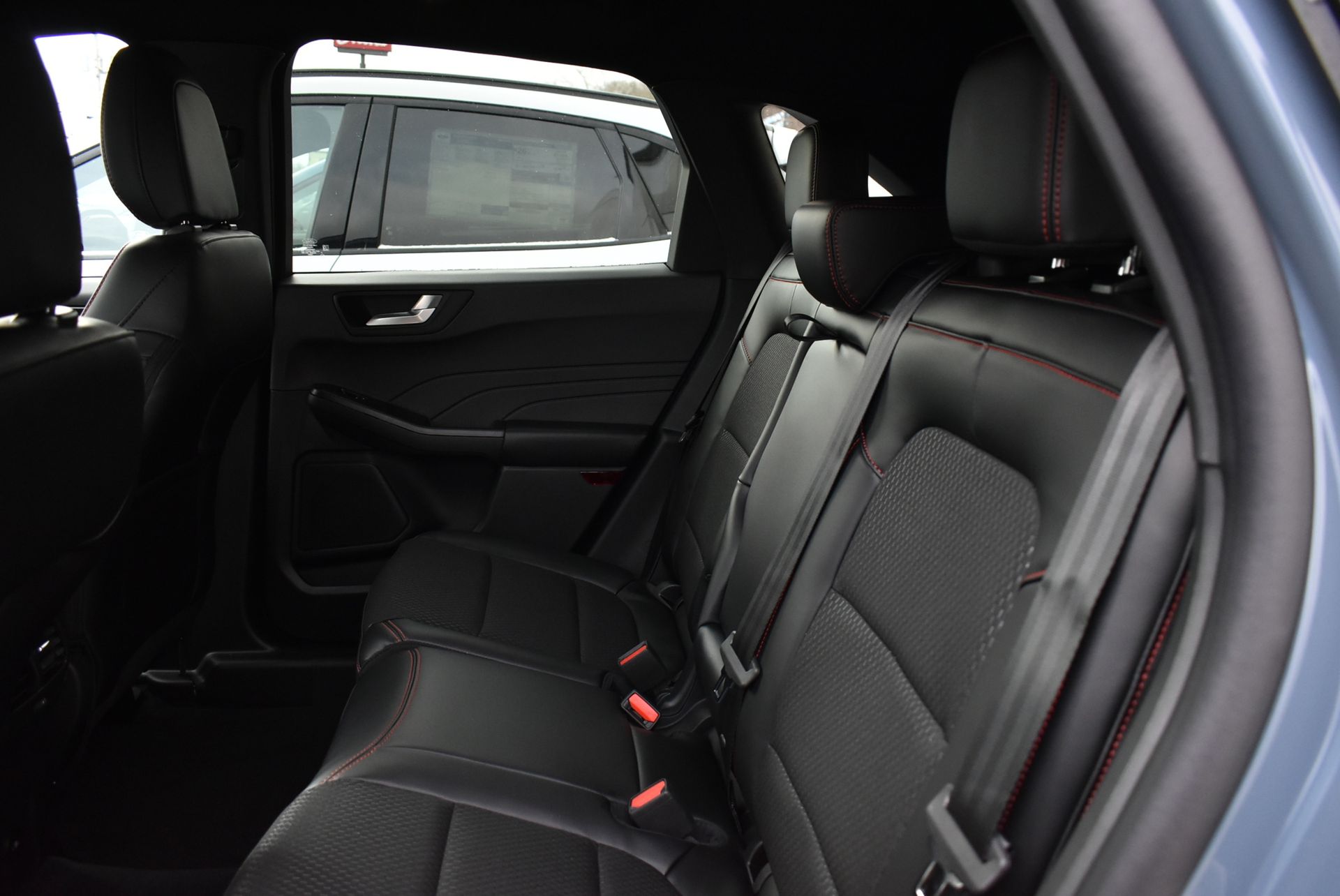 2026 Ford Escape Hybrid ST-Line Select - Photo 17