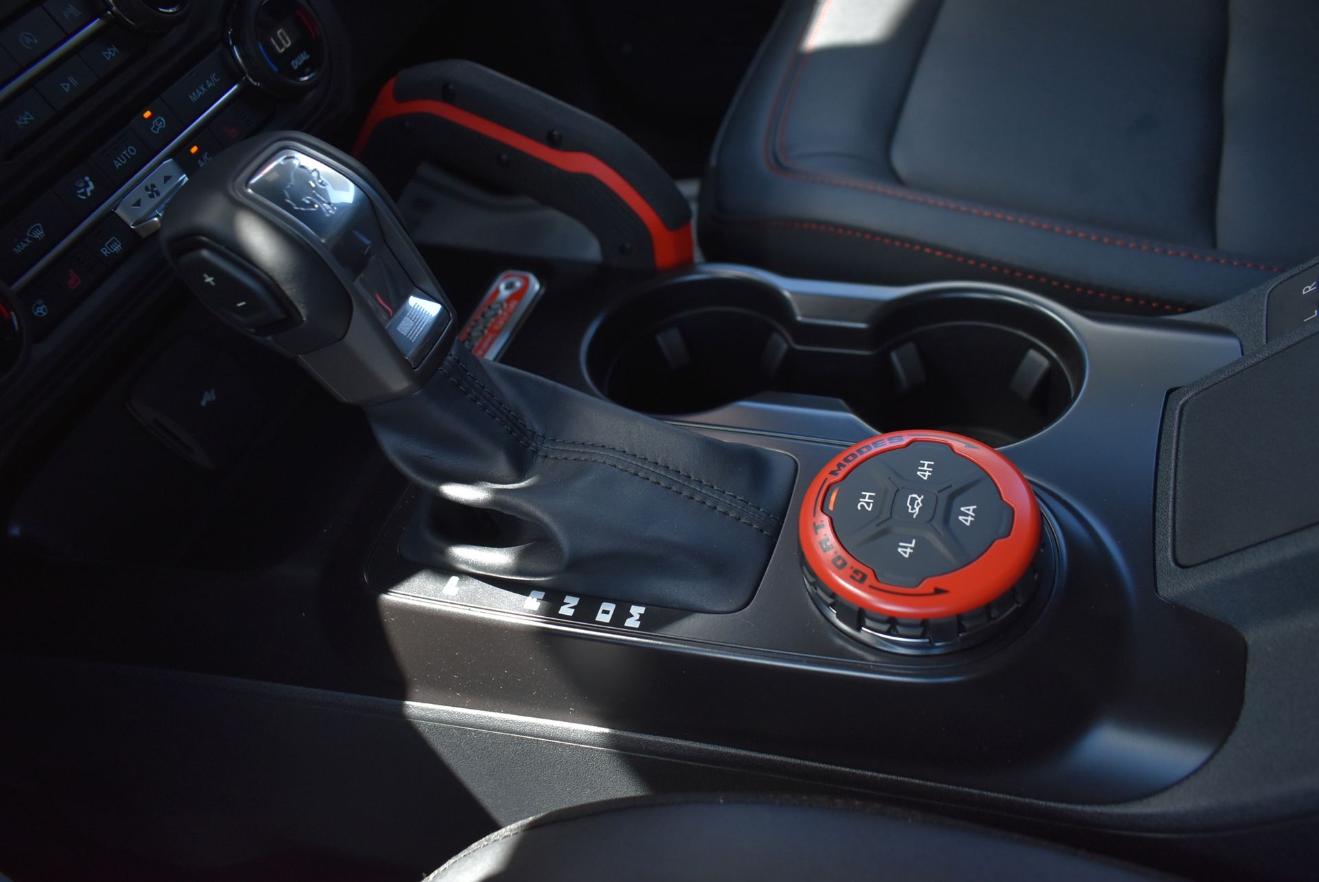 2025 Ford Bronco 2-Door Stroppe - Photo 28