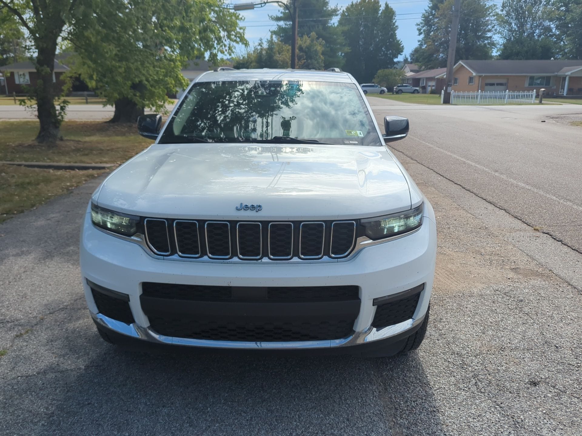 Used 2021 Jeep Grand Cherokee L Limited with VIN 1C4RJKBG1M8118527 for sale in South Point, OH