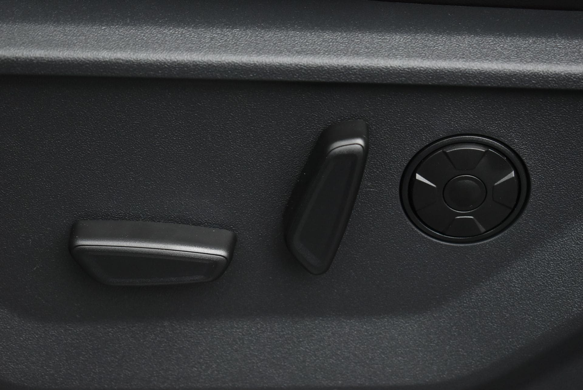 2026 Ford Expedition MAX Platinum - Photo 13
