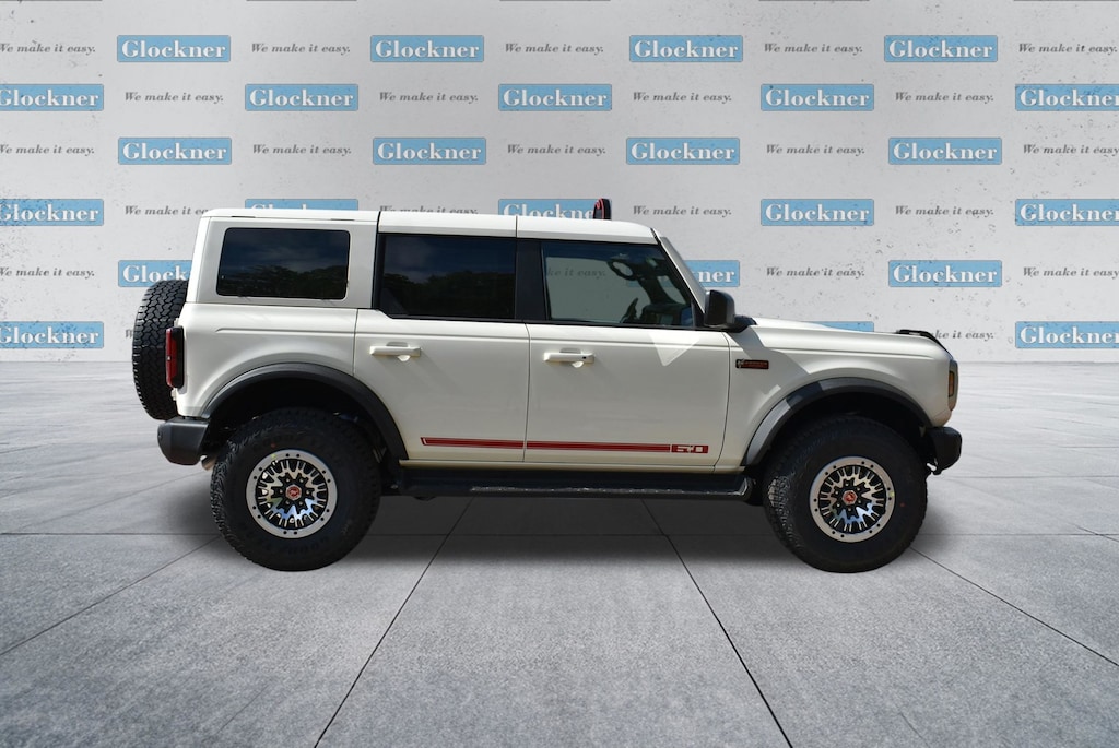 New 2026 Ford Bronco Outer Banks SUV