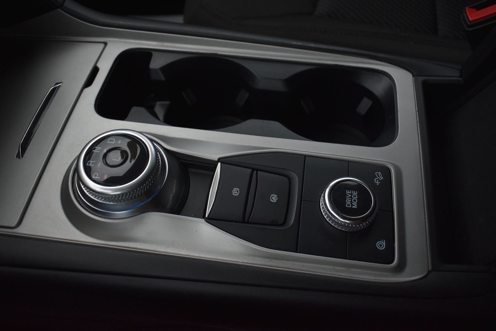 2023 Ford Explorer XLT - Photo 31