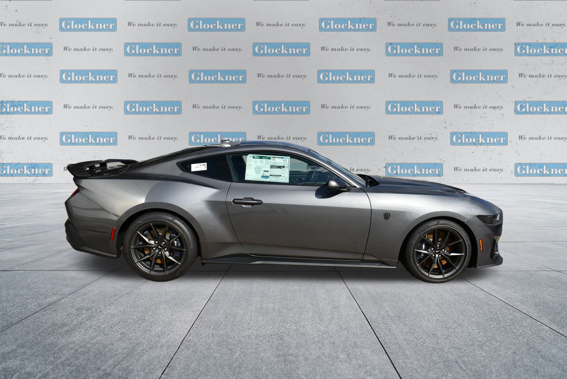 2025 Ford Mustang Dark Horse Deluxe photo 4