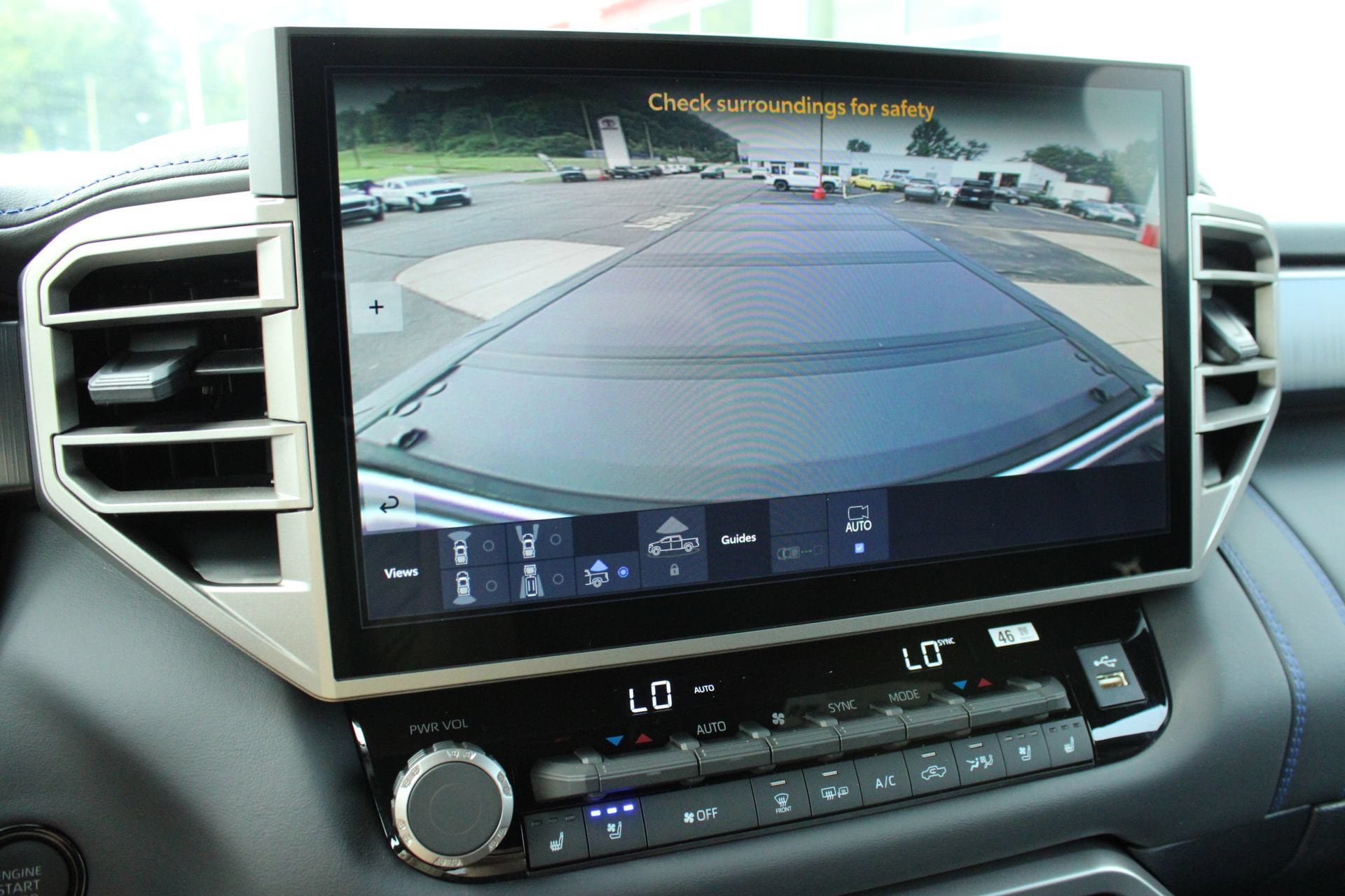 2026 Toyota Tundra Platinum - Photo 46