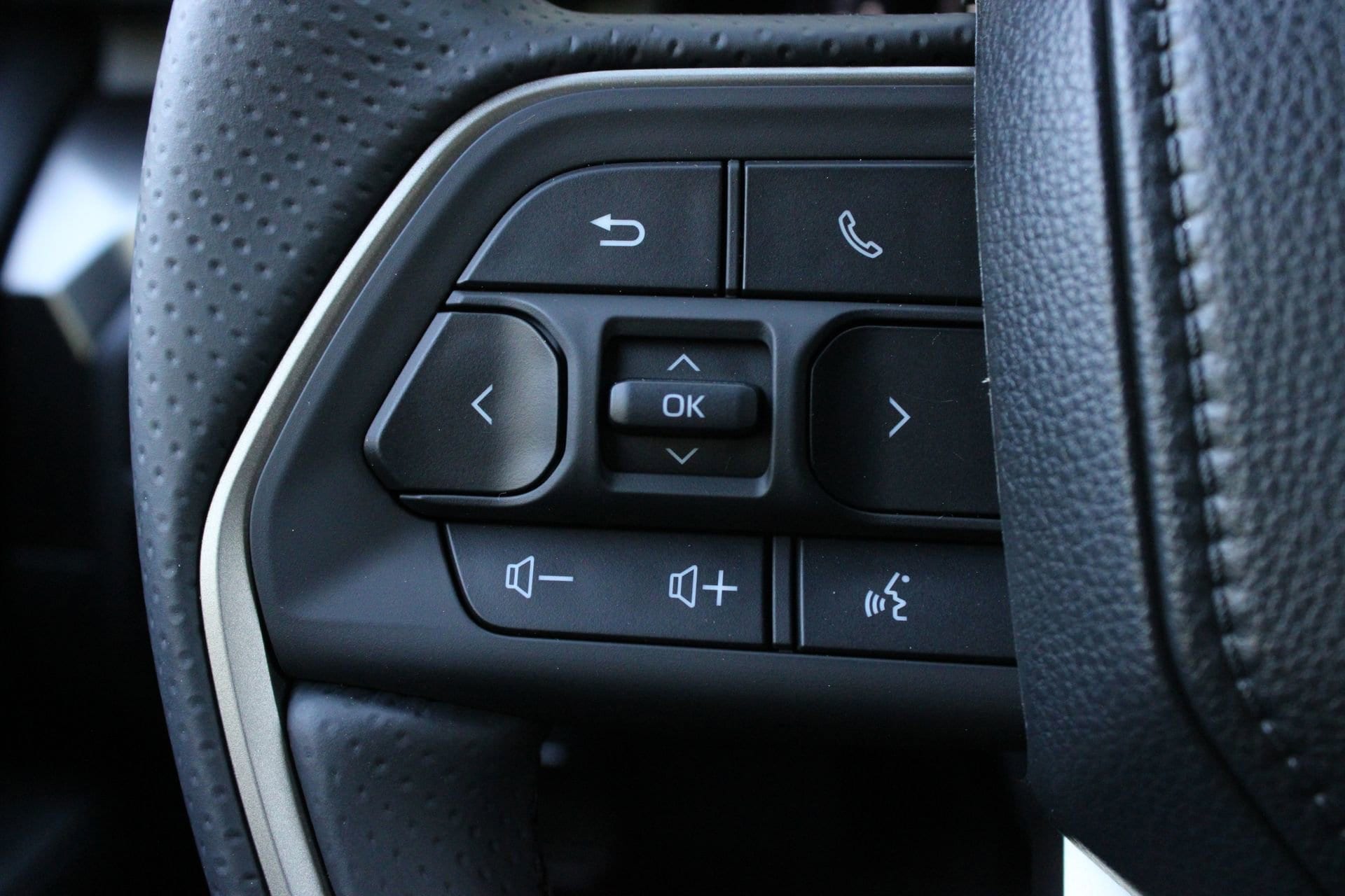 2026 Toyota 4Runner TRD Off-Road Premium - Photo 35