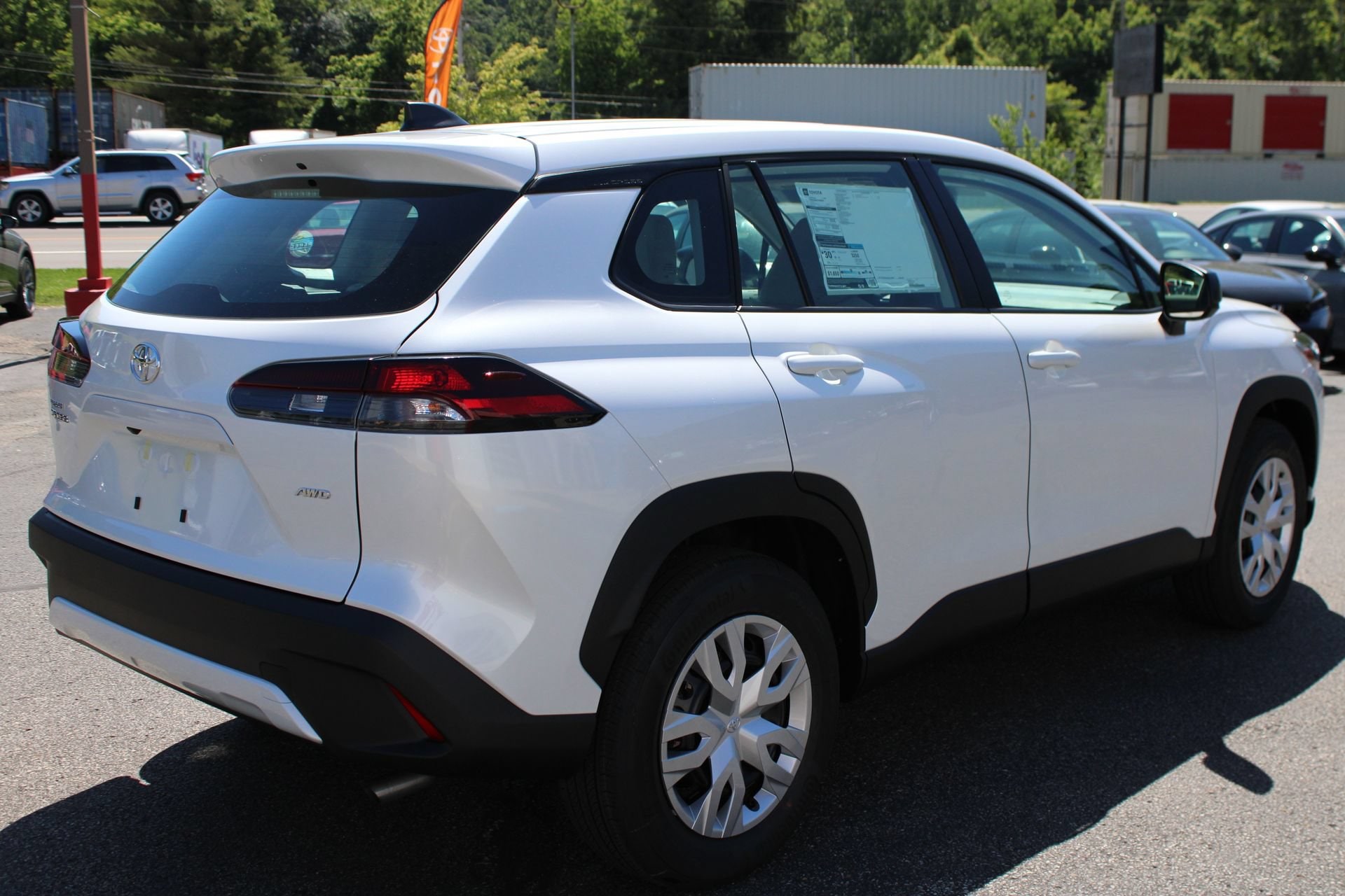2026 Toyota Corolla Cross L - Photo 7