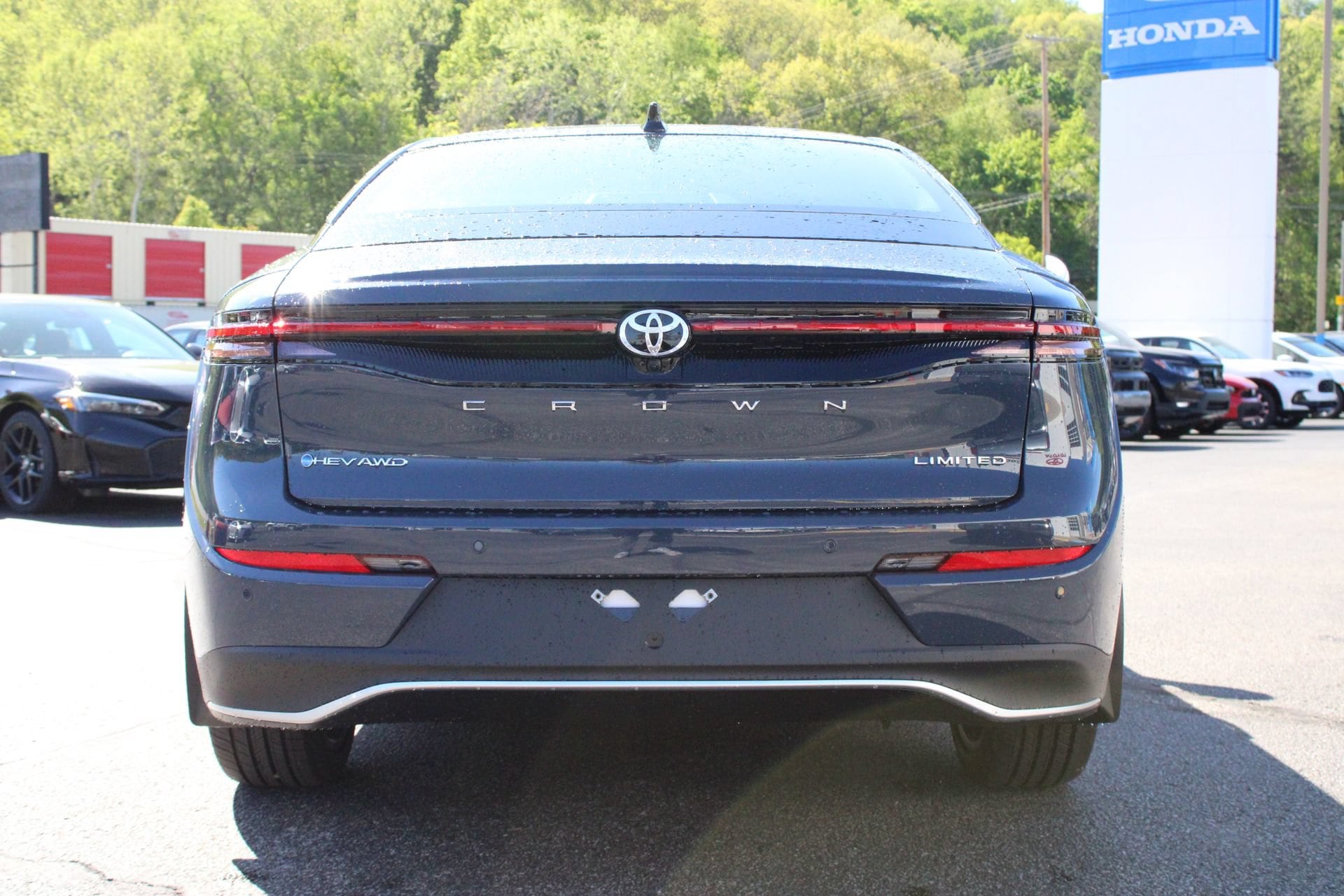 2026 Toyota Crown Limited - Photo 8